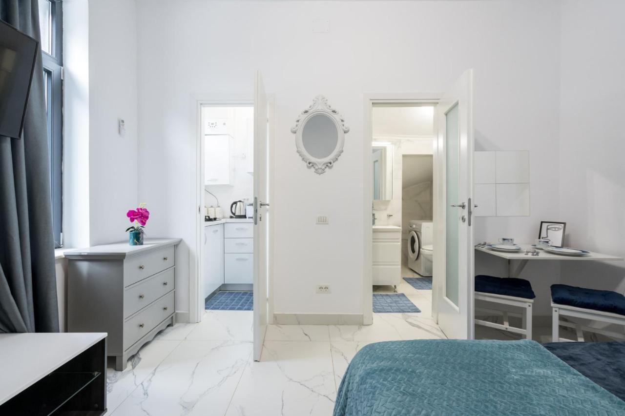 Blue-line-apartment-unirii Appartamento *